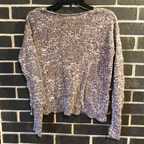 Hollister Sweater - Picture 2 of 4